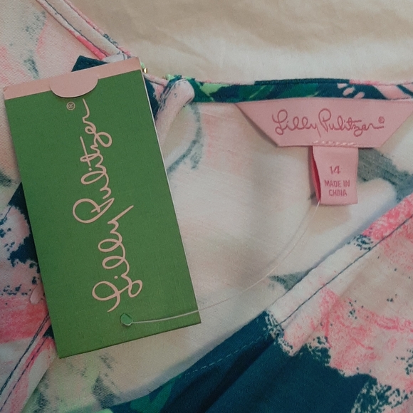 NWT Lilly Pulitzer - Picture 3 of 4